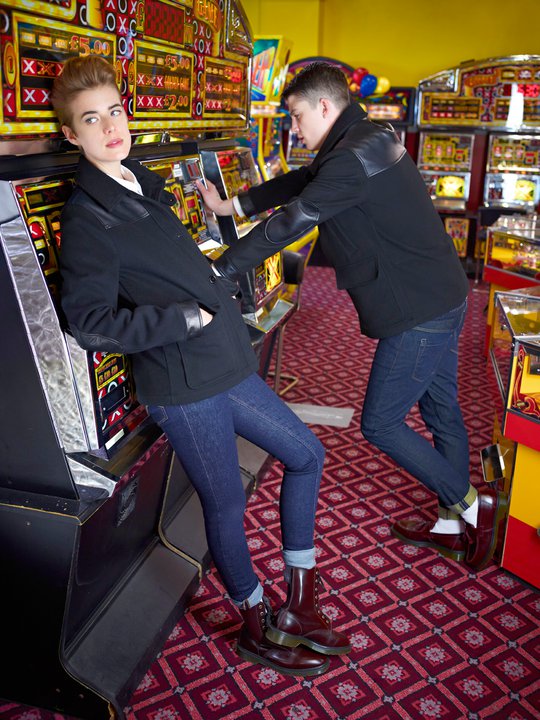 Aggy Deyn and Ash Stymest Are Twinsies New Ad Campaign