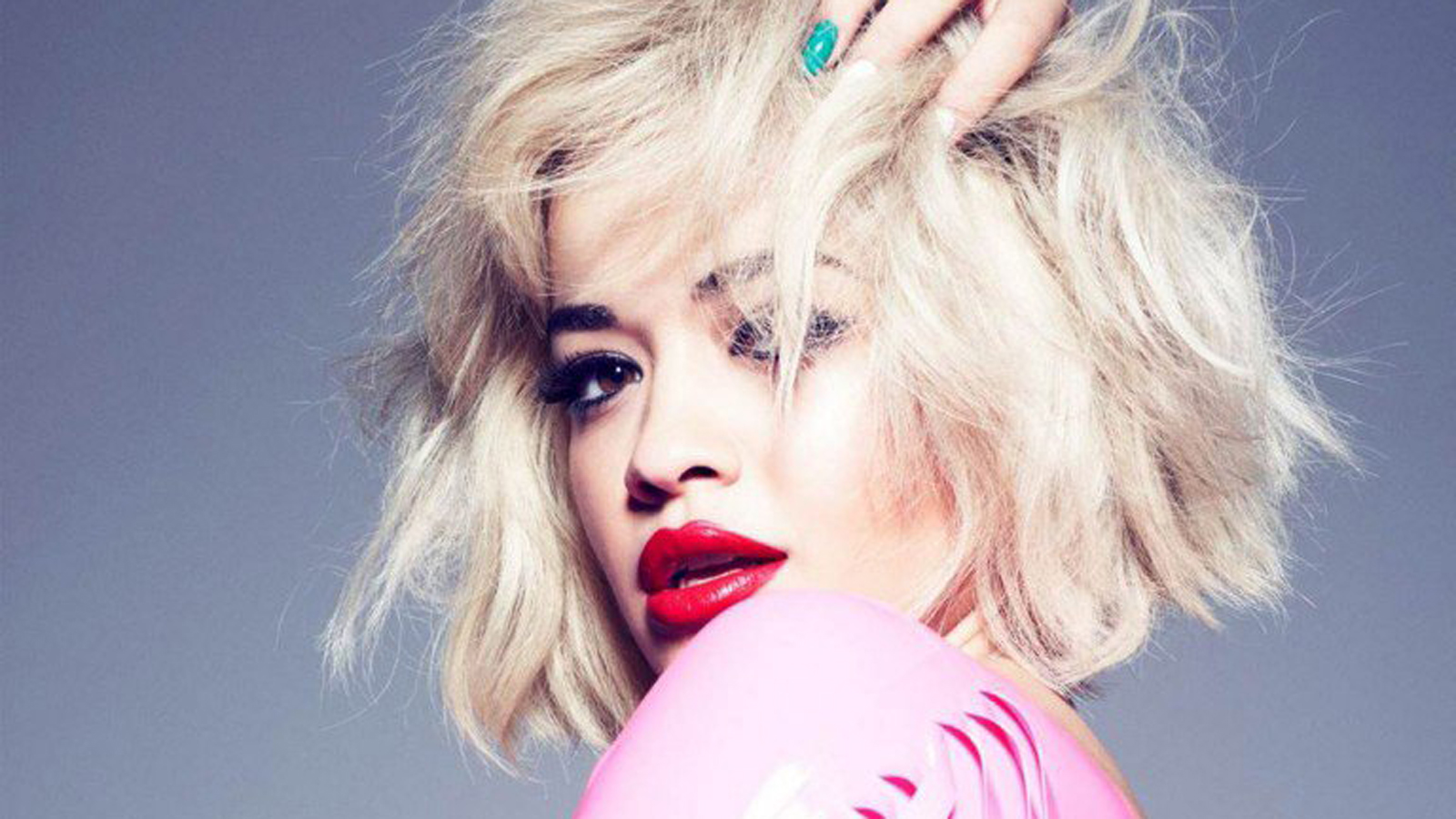 47 Stylish Older Women