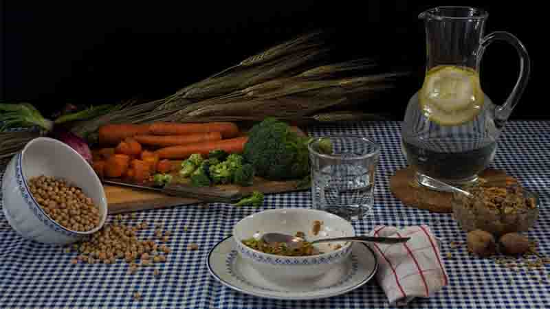 Celebrity Fad Diets Transformed Into Works of Art