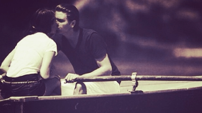 Scott Disick and Kourtney Kardashian Recreate Scene From The Notebook