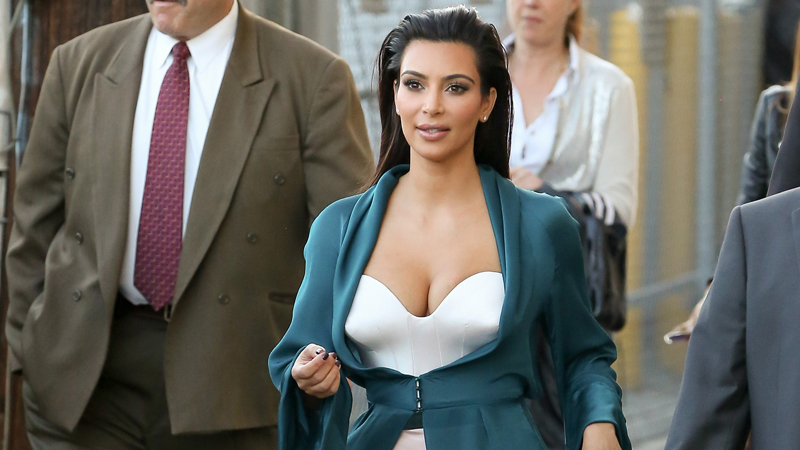 Olivia Wilde Breastfeeds In September Issue of Glamour