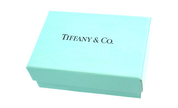tiffany blue box changing robin's egg