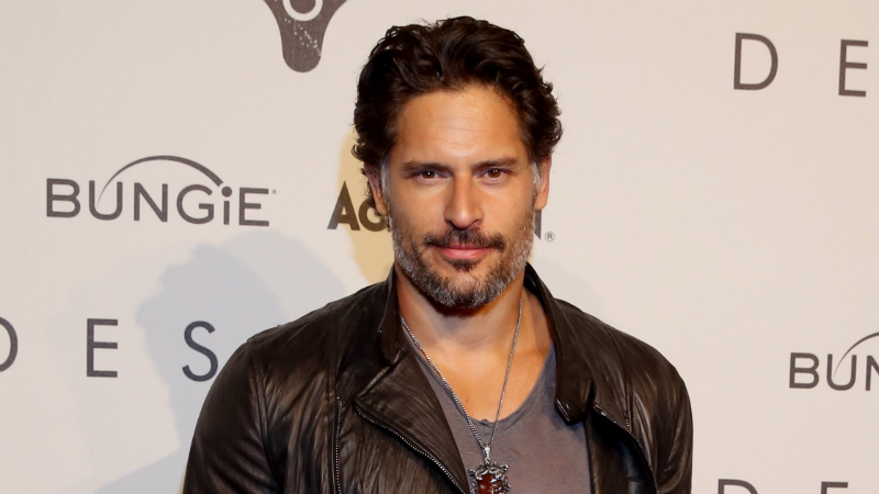 how to pronounce Joe Manganiello