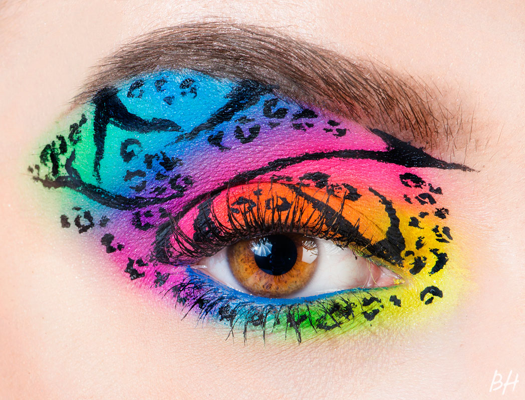 Turning All Of Your Childhood Memories Into Eyelid Art