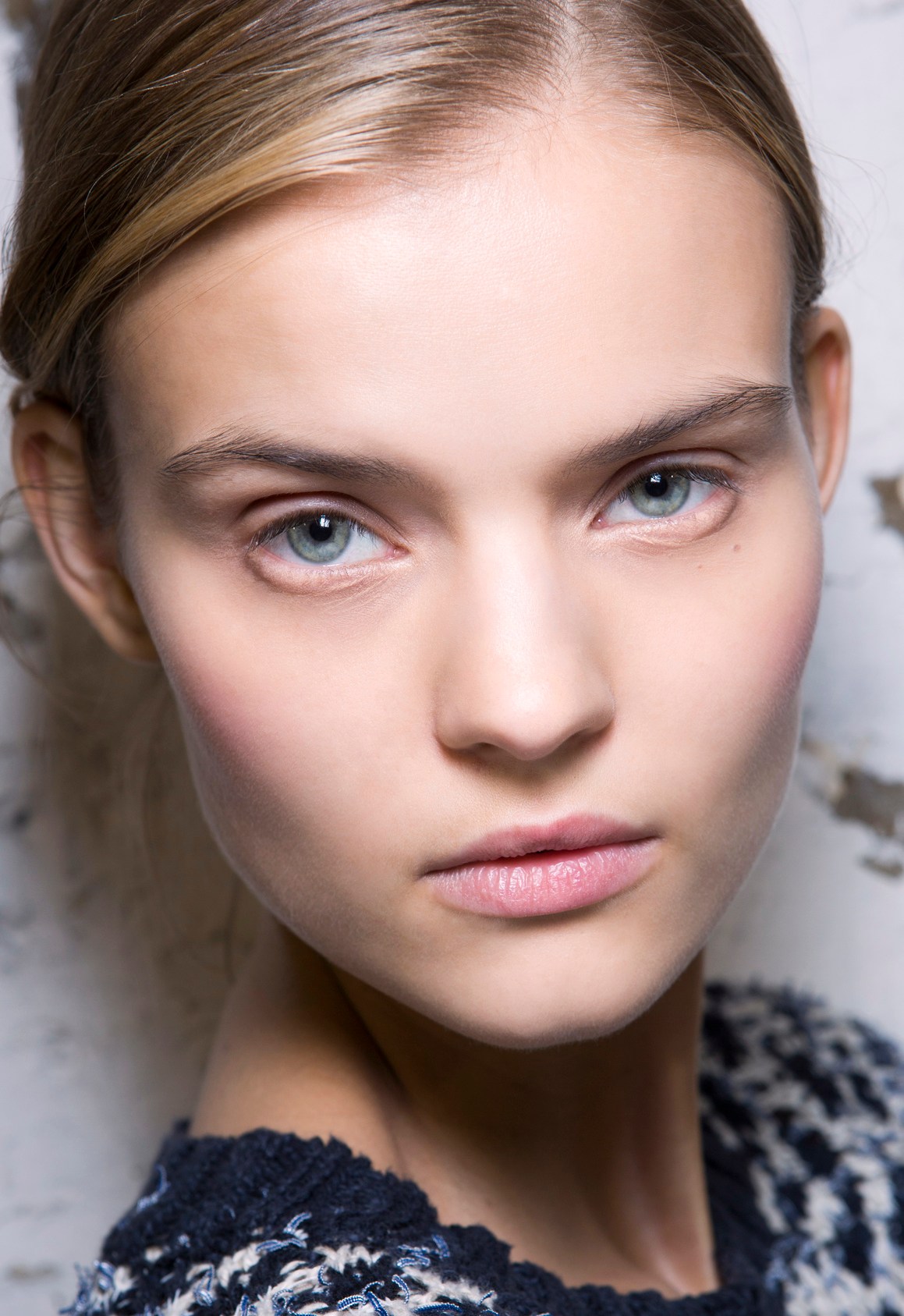 7 Reasons to Take a Break From Makeup