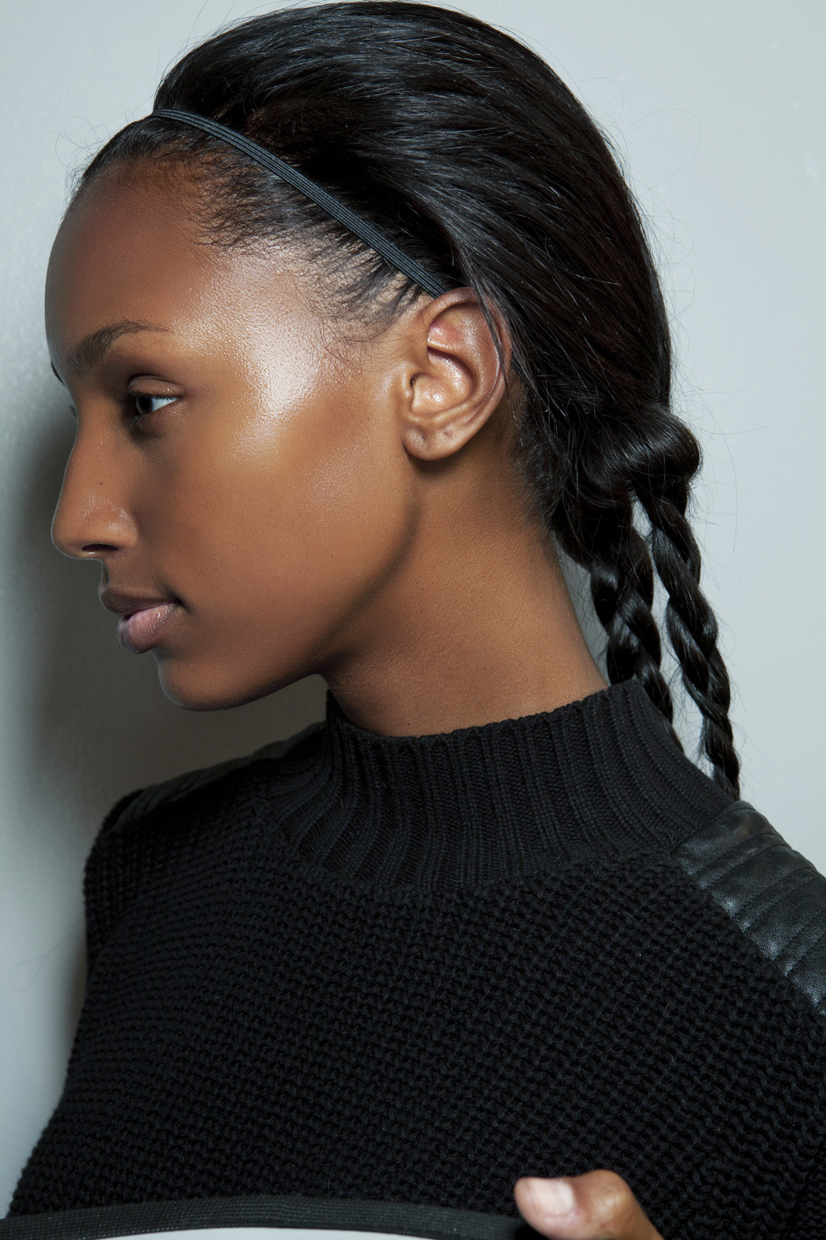 How to Pick the Best Facial Cleansing Brush for You