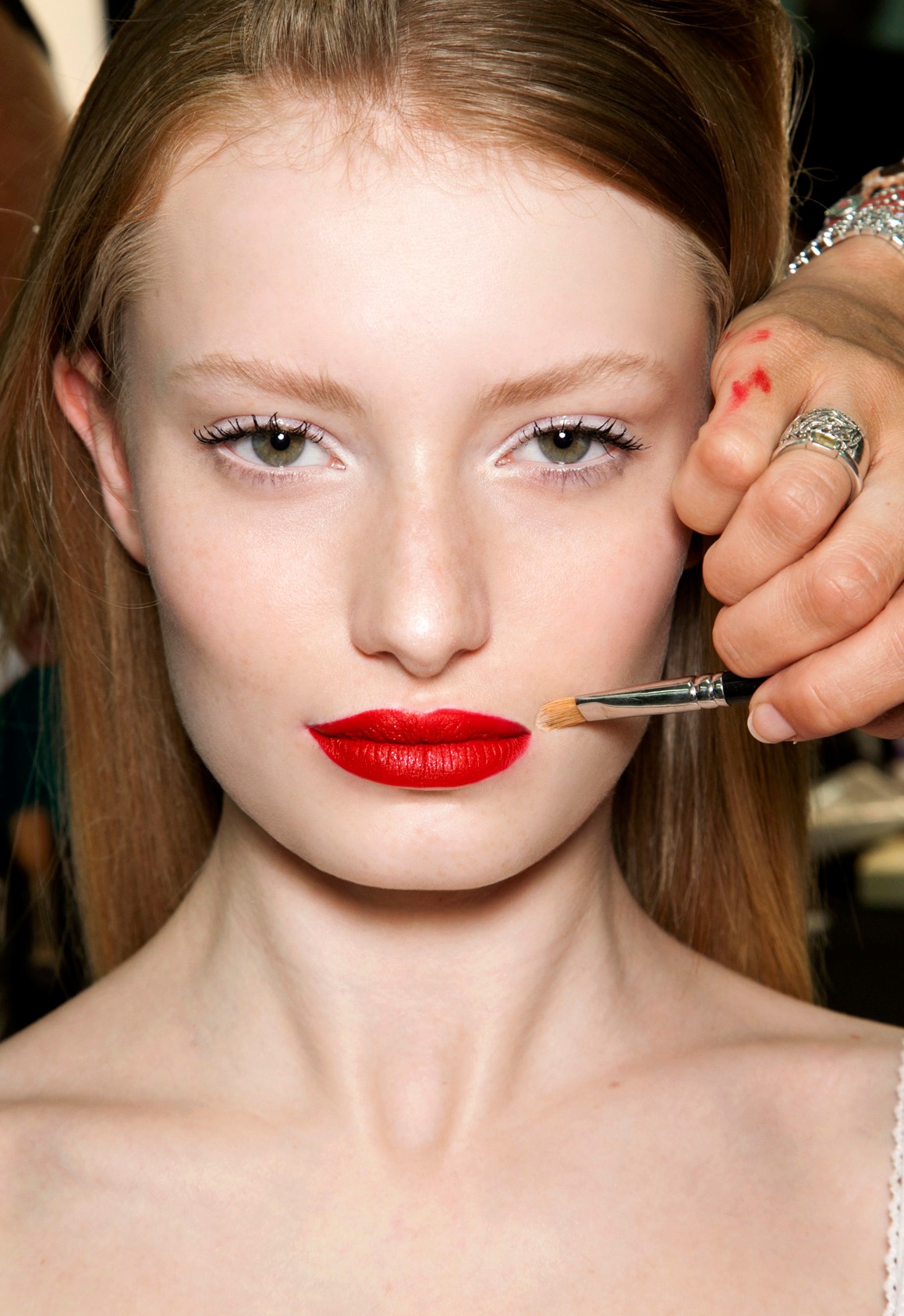 How to Prevent Lipstick Bleeds