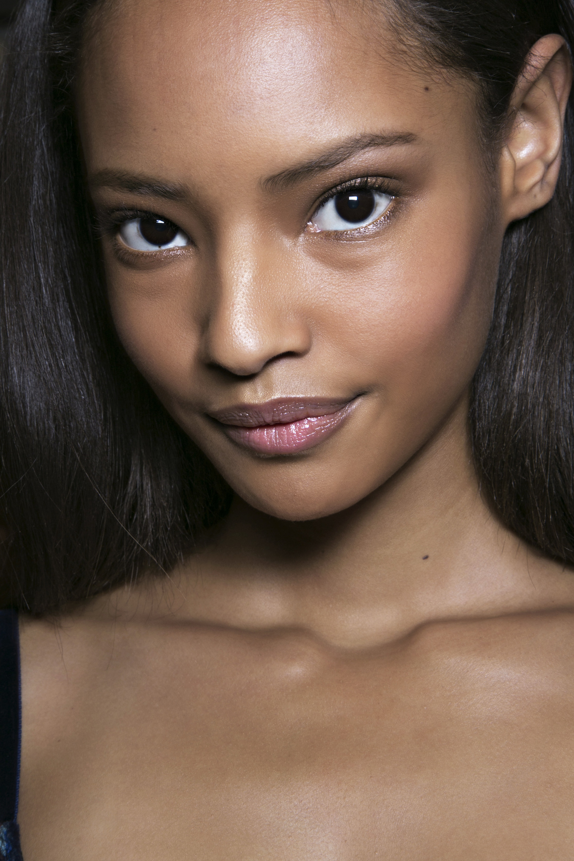 Cora Heat Patch Review: The Best On-the-Go Heating Pad for Period Cramps