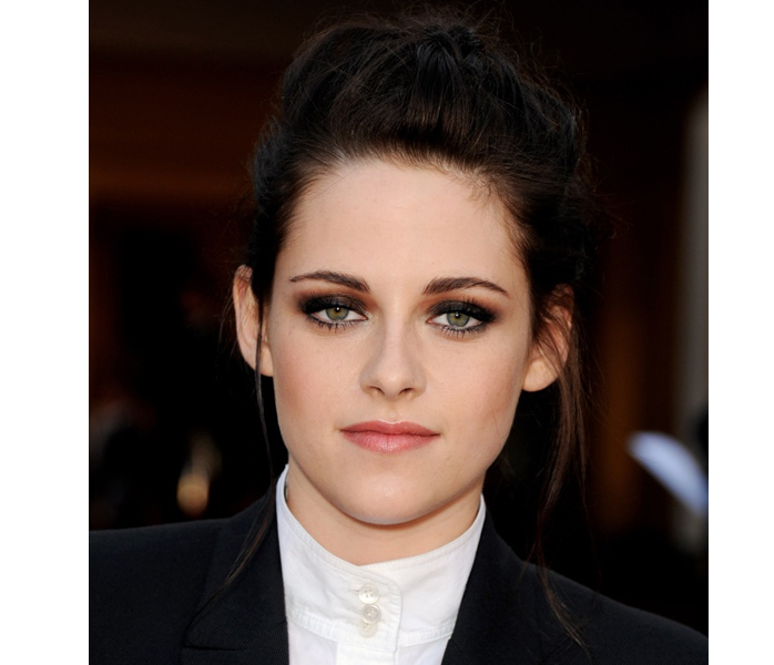 Get The Look: Kristen Stewart's Party-Perfect Hair and Makeup