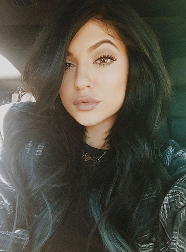 Calming Scents You'll Want to Wear This Winter