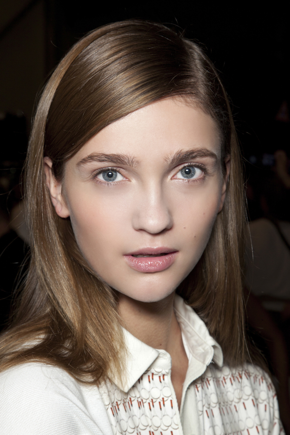 Instant Makeover: This Finishing Spray Gives You Chic, Tousled Hair