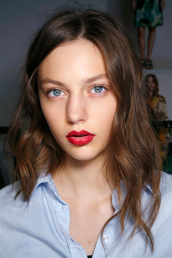 Easy Braids: Video Tutorials on How to Cheat at Braiding Hair