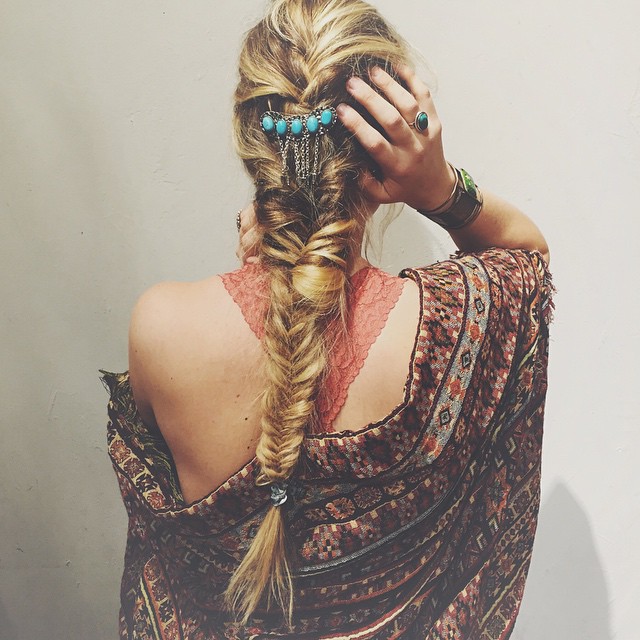 Fishtail braid