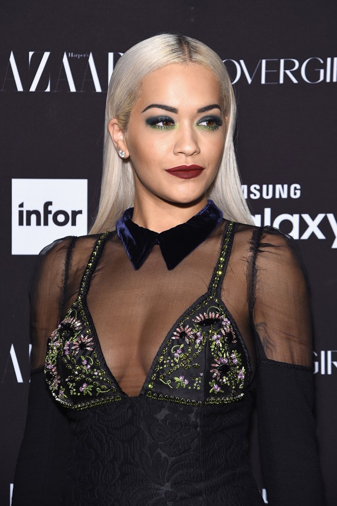 rita-ora-blue-and-green-eye-makeup