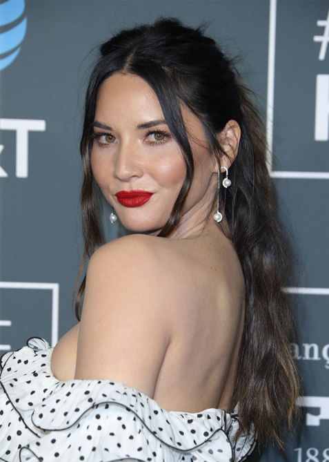 olivia-munn-oval-face-hairstyle