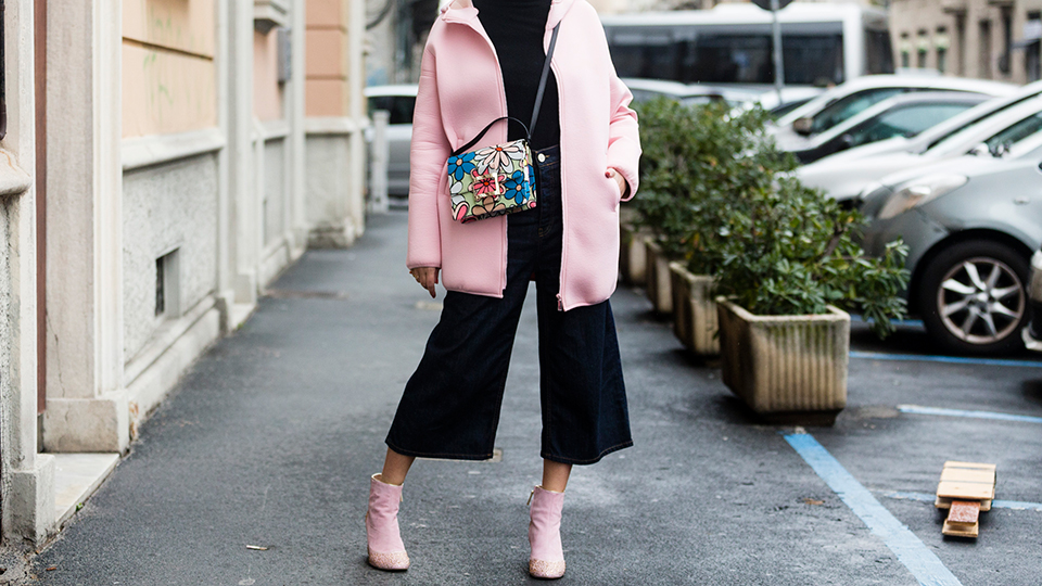 19 Pairs of Suede Over-the-Knee Boots to Buy This Season