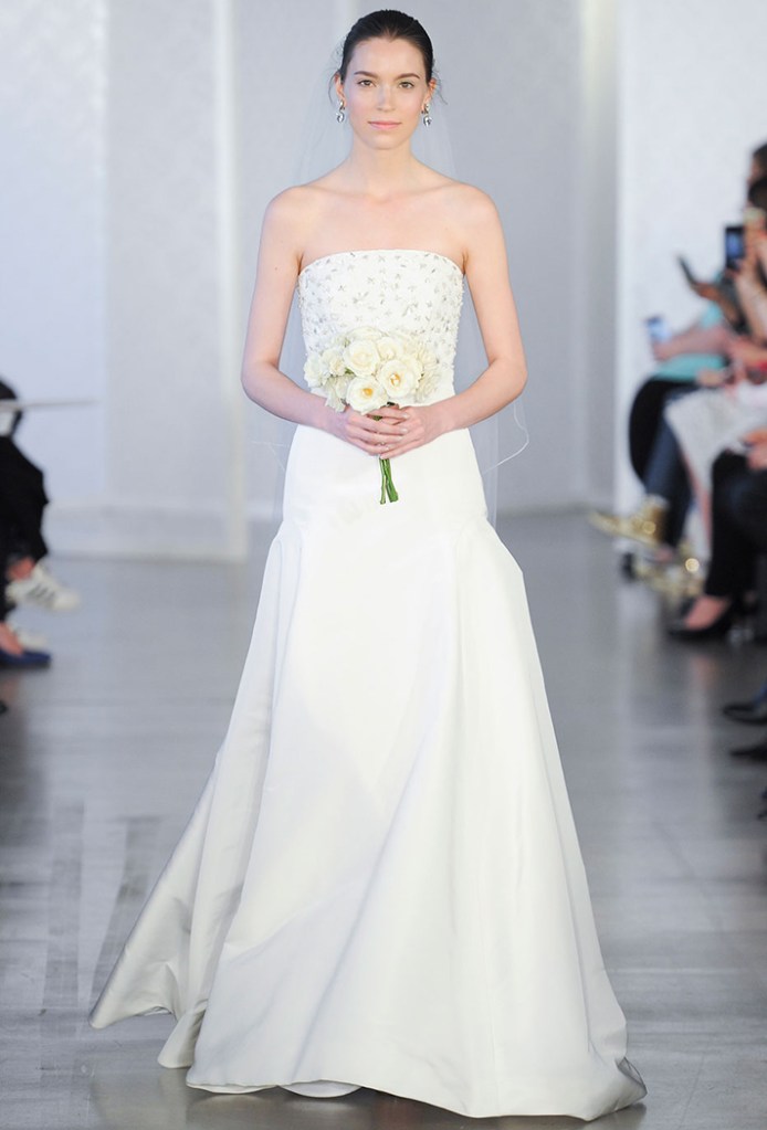 simple-wedding-dresses-oscar-de-la-renta-03