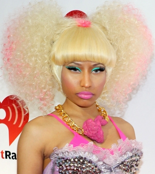 Nicki Minaj Doesn't Like Her "Retouched" ESPN Cover