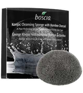 Suki Waterhouse's Beauty Trick With Baking Soda