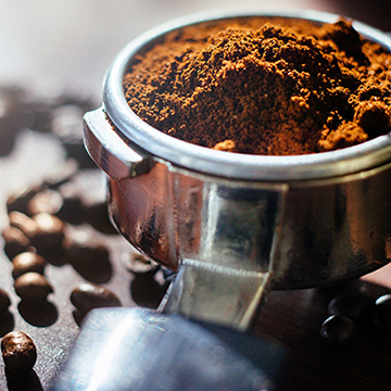 8 Surprising Ways to Use Coffee in Your Beauty Routine