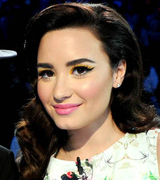 Nicki Minaj Doesn't Like Her "Retouched" ESPN Cover