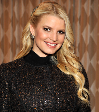 Molly Sims Dishes About 'Project Accessory'