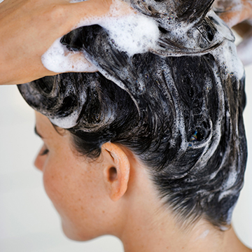 The Right Way to Wash Your Hair