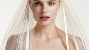 8 Stunning Wedding Headpieces to Make Your Big Day Even More Memorable