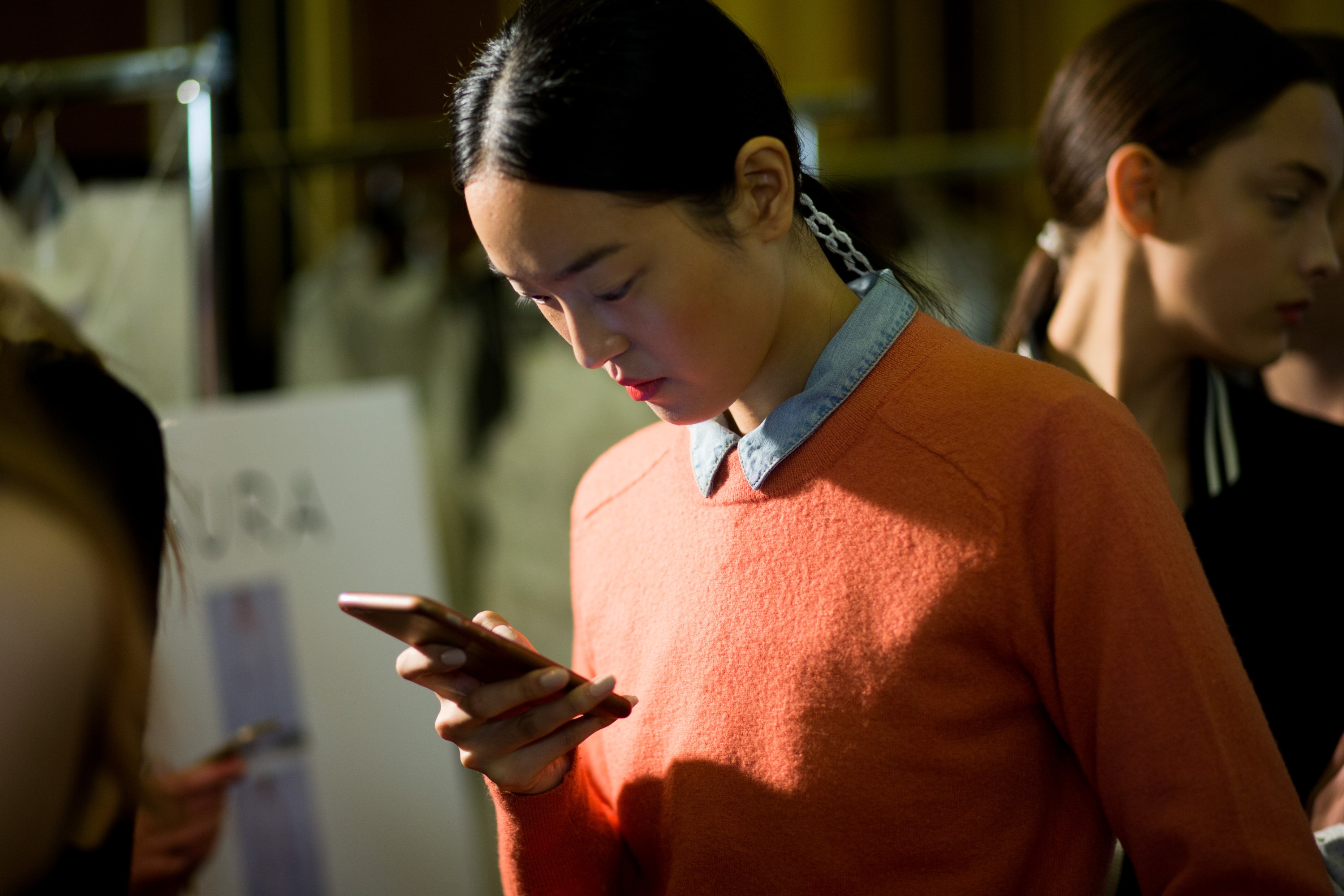 Behati Prinsloo, Adam Levine Pregnant Second Baby