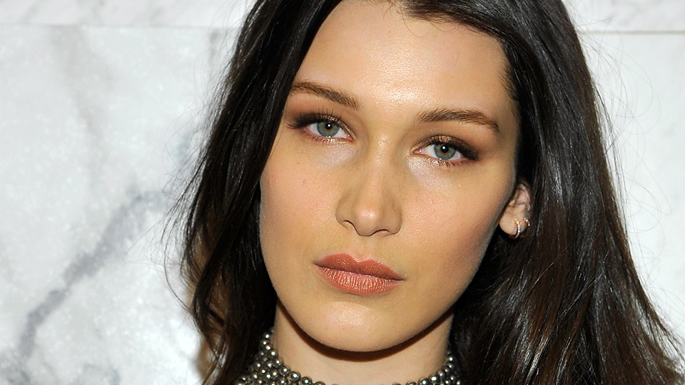 You Need to See Bella Hadid's Met Gala Haircut Lob