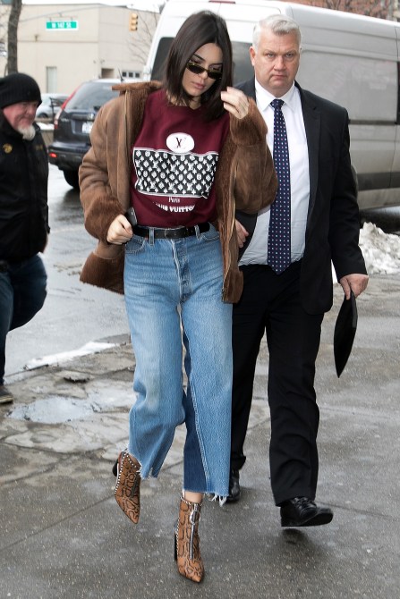 Kendall Jenner Style: Kendall wearing western-style jeans and boots as she heads to the Alexander Wang show in New York City in 2017.