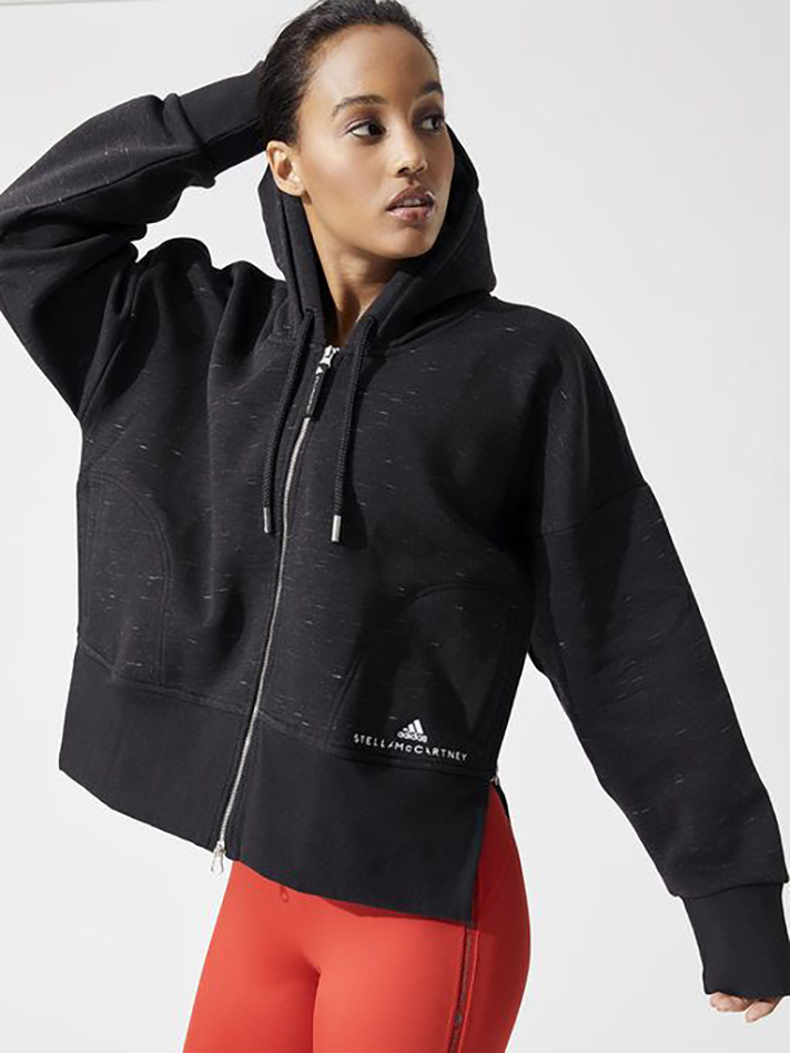 STYLECASTER | What to Wear the Gym When It Starts Getting Seriously Cold Out