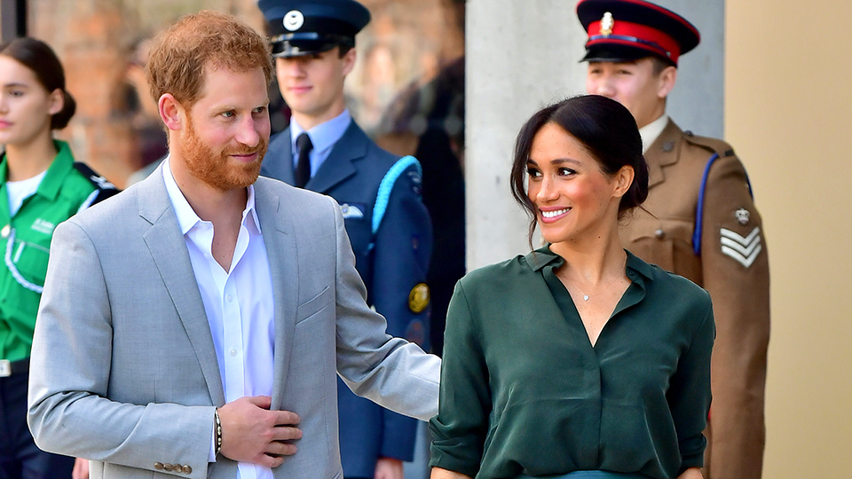 Dua Lipa's Plaid Two-Piece Is the Ultimate Fall Power Suit