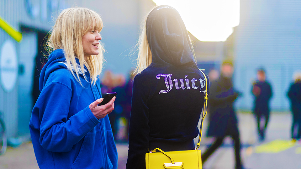 Paris Hilton Debuted A Bob With Bangs In Lanvin Campaign