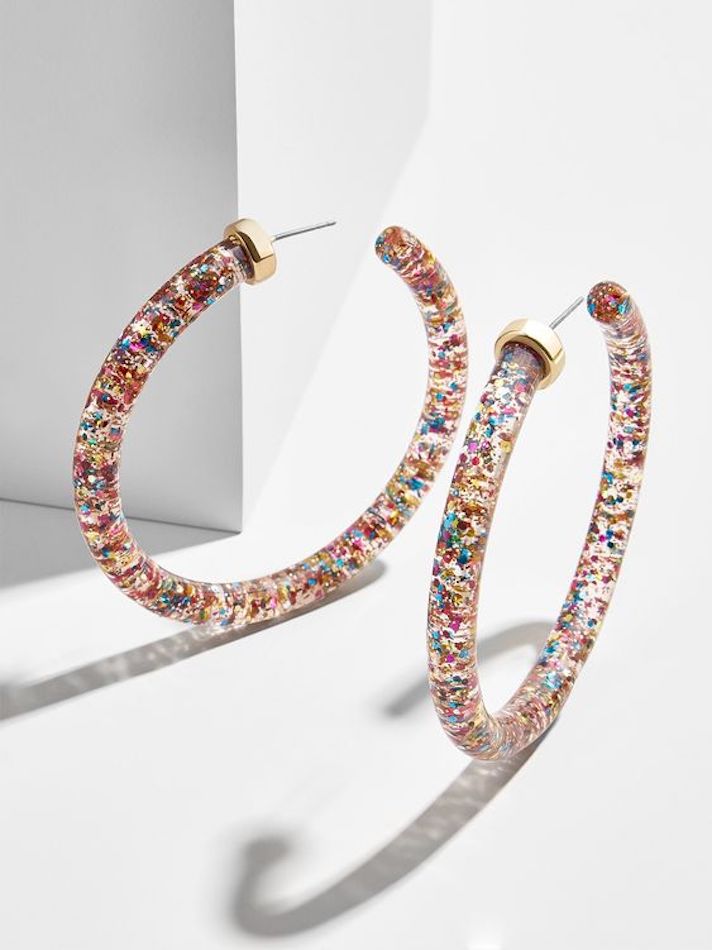 STYLECASTER | BaubleBar's Cyber Monday Sale Is Your Official Excuse to Stock Up on Sparkly Things