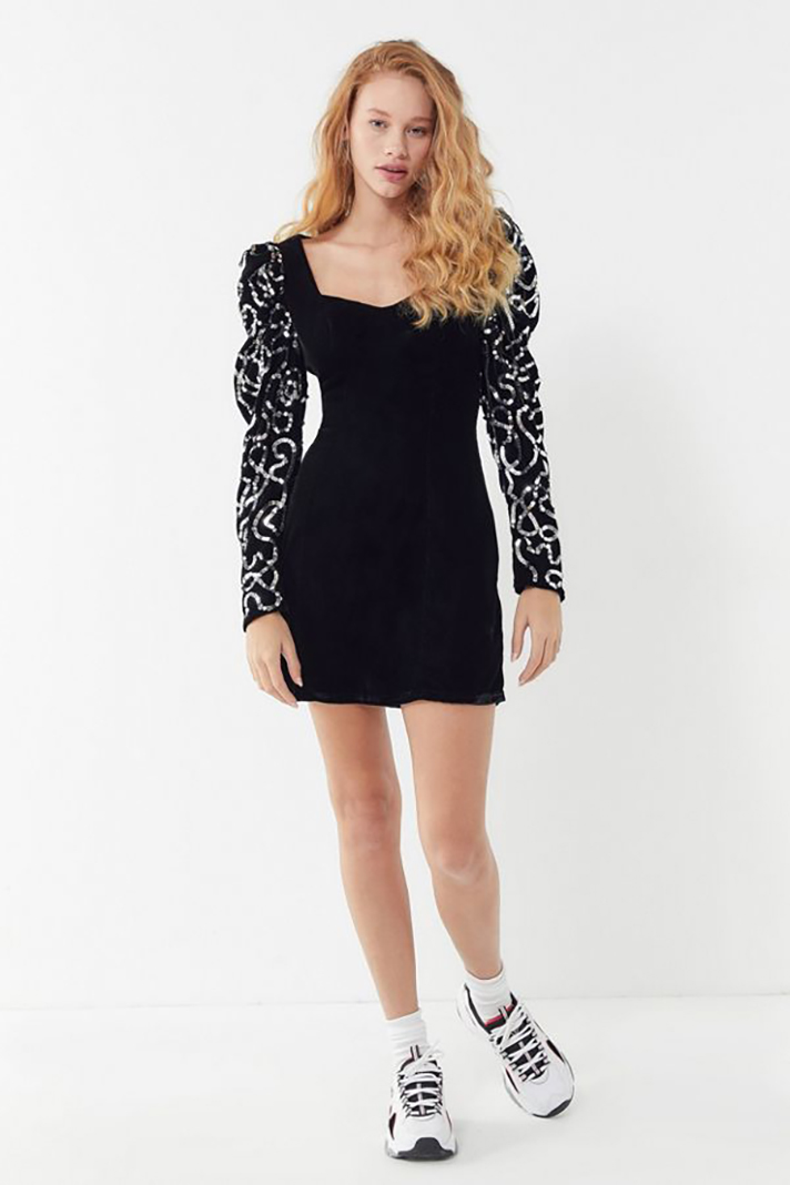 STYLECASTER | 22 1980s Revival Pieces We Need for Winter