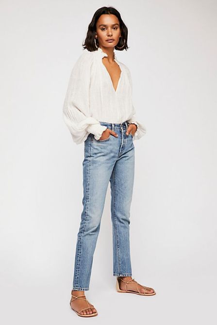 STYLECASTER | These Were The Best-Selling Jeans of 2018