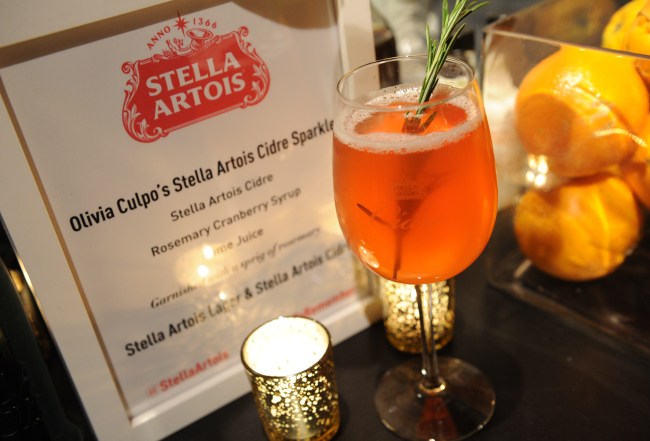 STYLECASTER | Celeb Holiday Cocktail Recipes