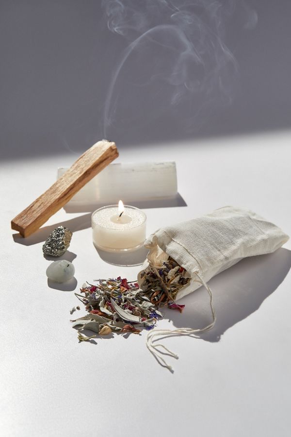 STYLECASTER | Gifts Under $50