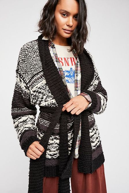STYLECASTER | Winter Sweater Sale