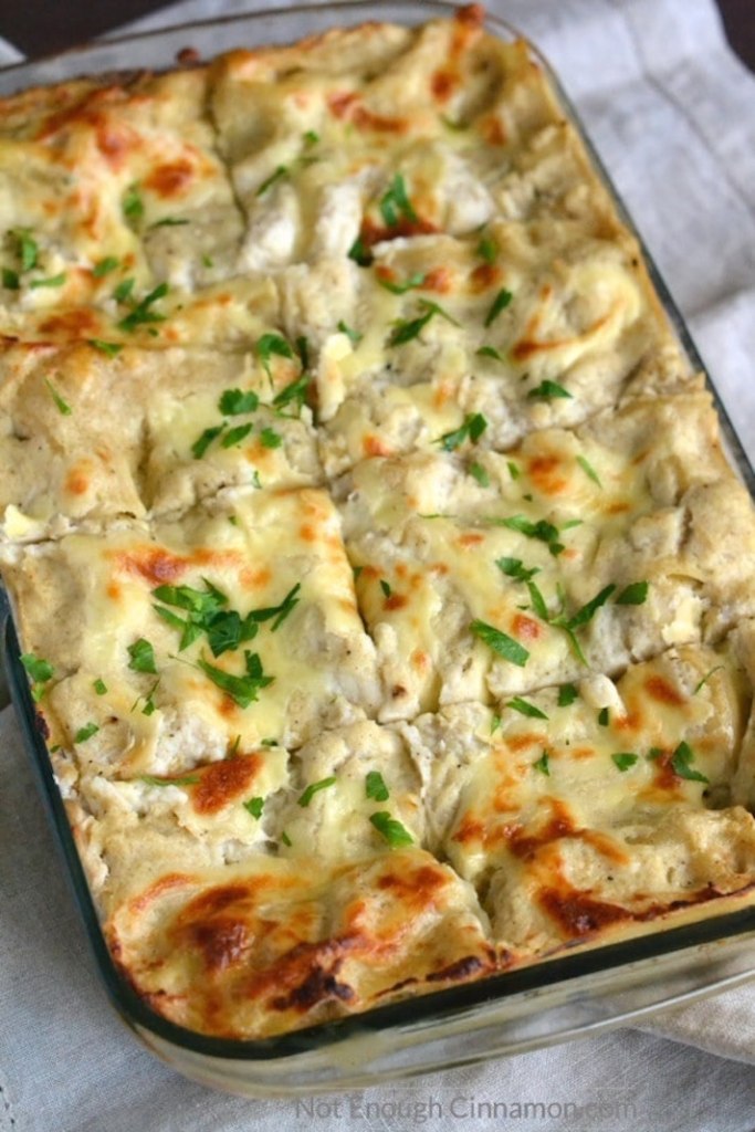 Chicken Alfredo lasagna