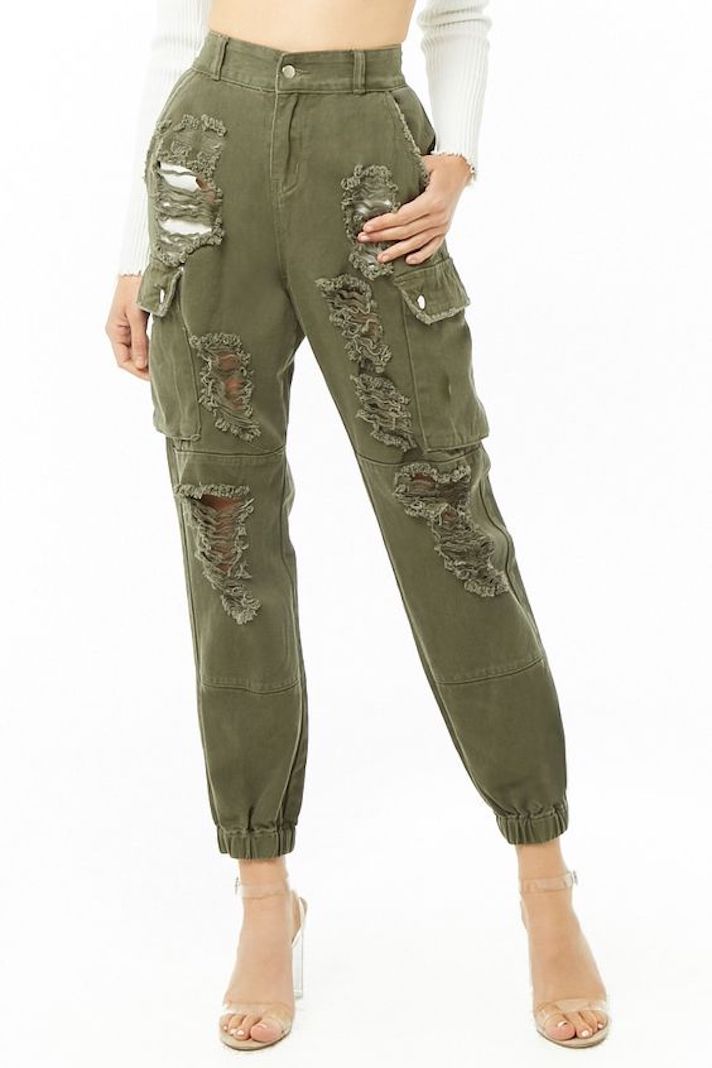 STYLECASTER | Let’s Be Honest, There Are Lots of Cute Cargo Pants Worth Shopping Right Now