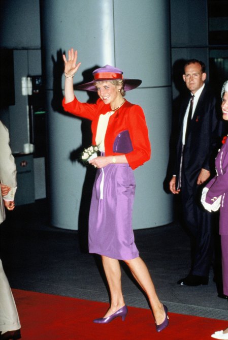 STYLECASTER | Meghan Markle's Fashion Tributes for Princess Diana