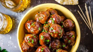 STYLECASTER | Super Bowl Slow-Cooker Recipes