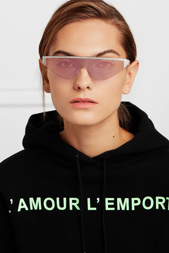 STYLECASTER | Winter Sunglasses Are the Underrated Accessory You Can't Overlook