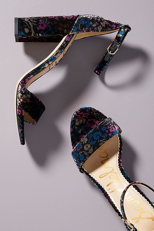 STYLECASTER | Sale Winter Shoes to Shop Now