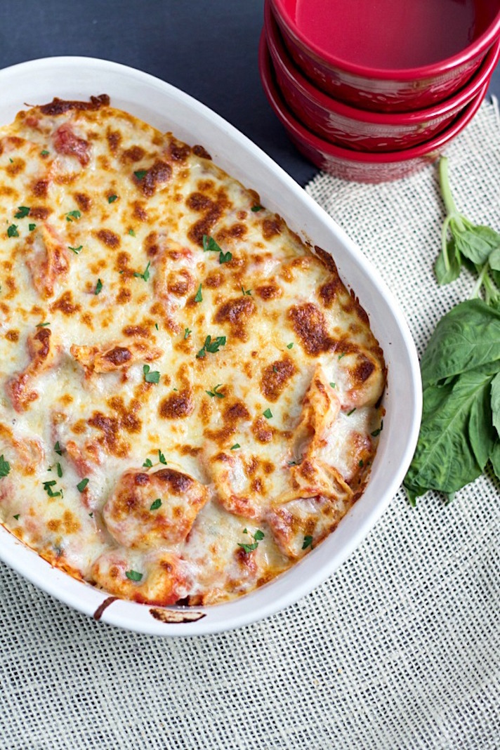 STYLECASTER | 17 Easy Baked Pasta Recipes That Are Cozy AF | 20-MInute Tortellini Bake