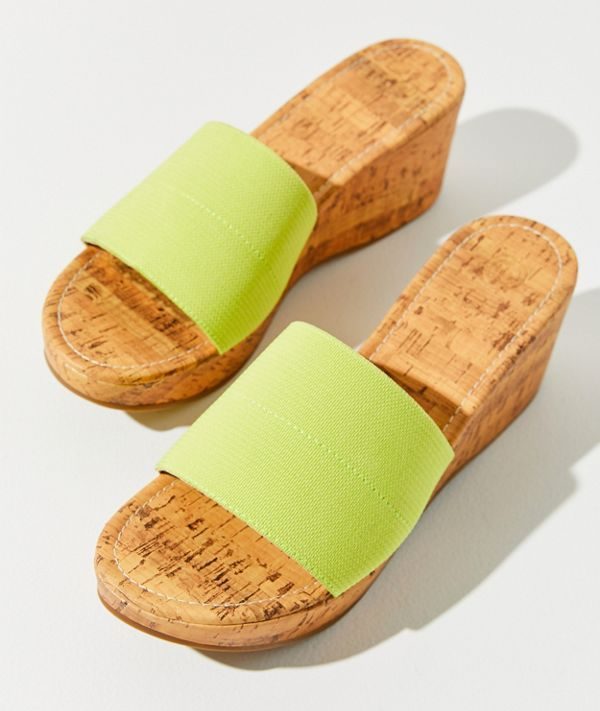 STYLECASTER | Green Clothes for St. Patrick's Day