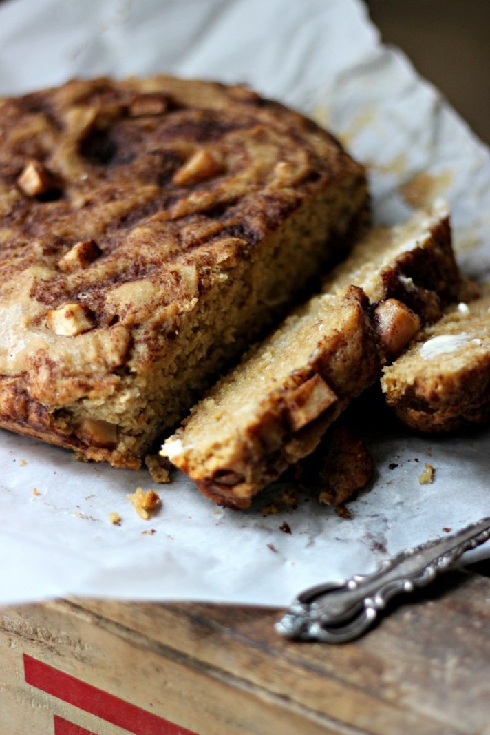 STYLECASTER | 27 Slow-Cooker Breads That Honestly Kind of Blow My Mind