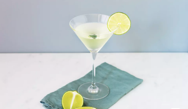 STYLECASTER | Two-Ingredient Cocktails That Taste and Sound Fancy